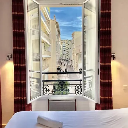 C046-studio Spacieux Proche Croisette Cannes